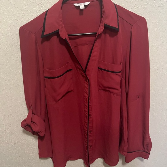 Medium Candie’s Maroon Top - Picture 1 of 2